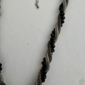 Mooie antraciete gevlochten ketting