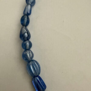 Zonnebrilkoord met ring blauwe glaskralen