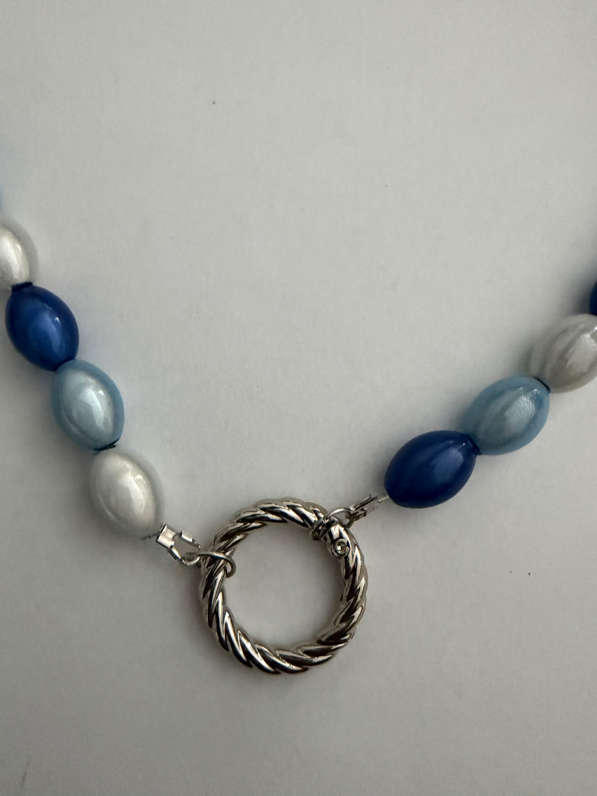 Zonnebrilkoord met ring blauwe 3d kralen