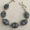 Armband zilverkleurig camee
