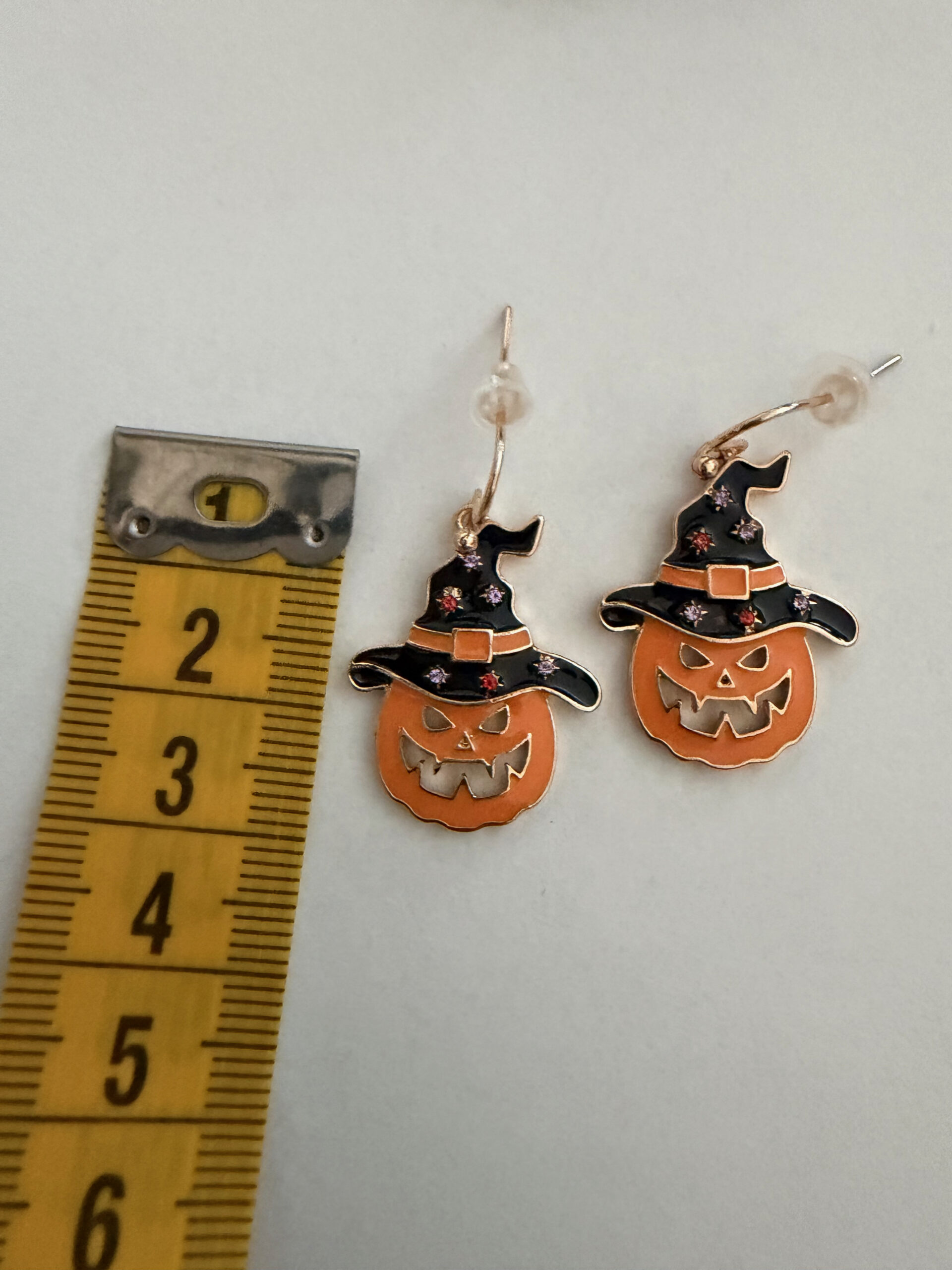Oorbel Halloween oranje pompoen met hoed
